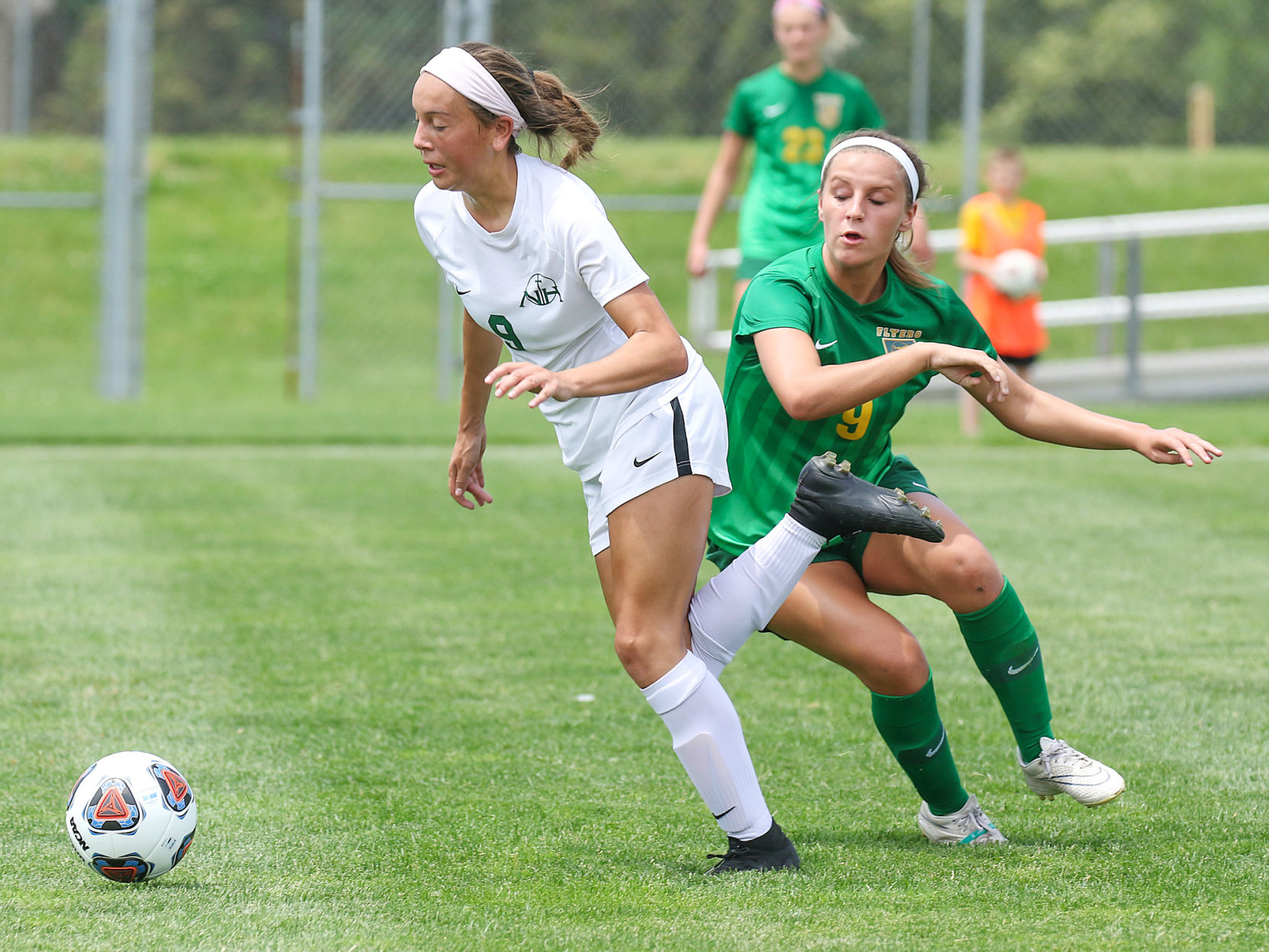 Lindbergh vs. Nerinx soccer